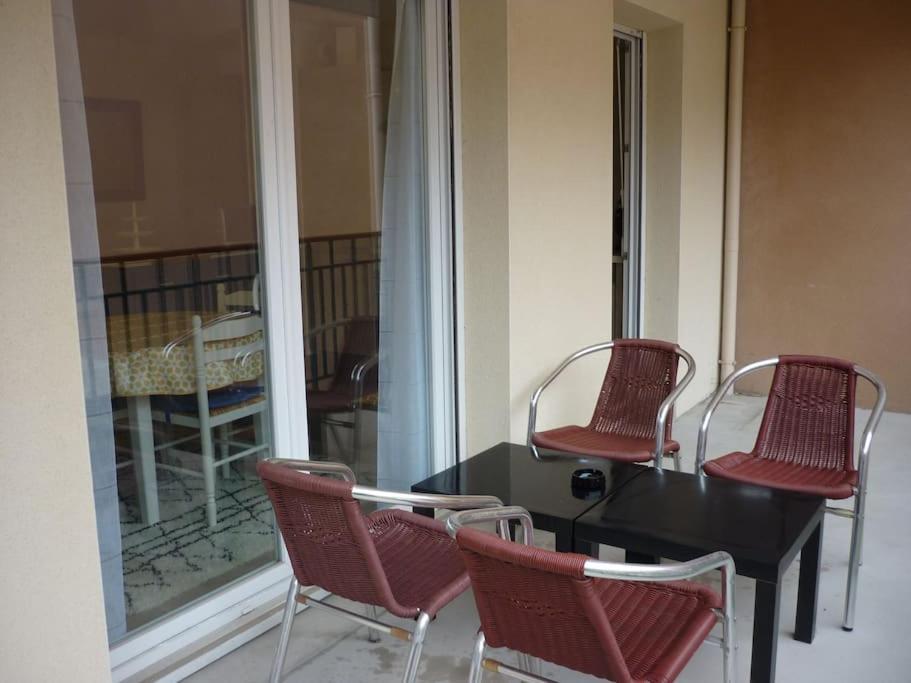 T3 De 70 M2 Idealement Situe Avec Garage 생말로 외부 사진